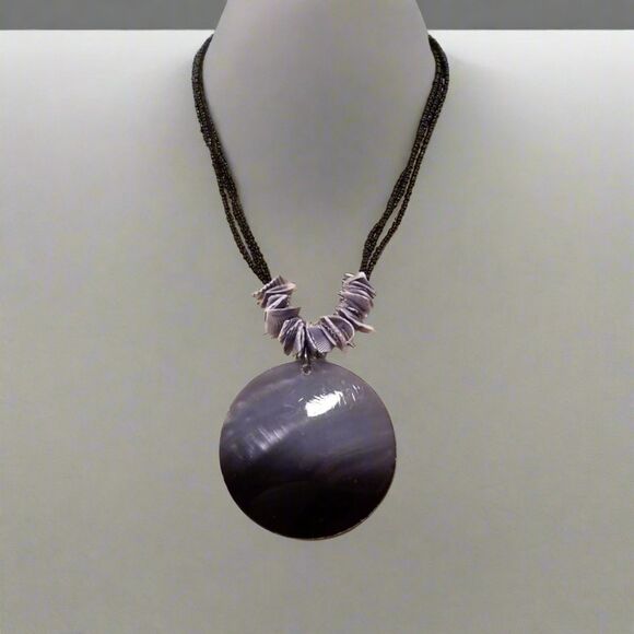 Black & Gray Shell Beaded Necklace - Picture 1 of 6